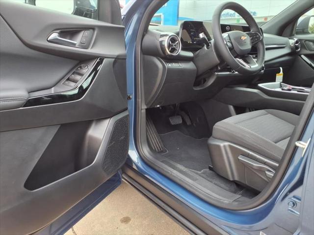 new 2026 Chevrolet Equinox car, priced at $31,995