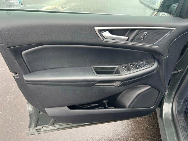 used 2022 Ford Edge car, priced at $27,400