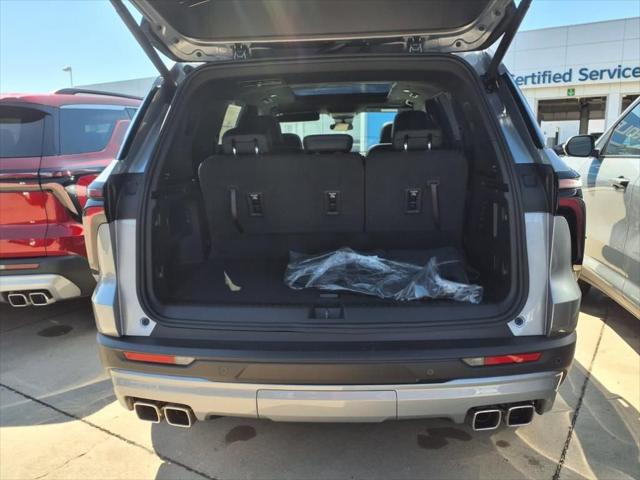 new 2025 Chevrolet Traverse car, priced at $52,819