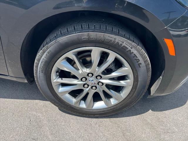 used 2023 Buick Enclave car, priced at $39,000