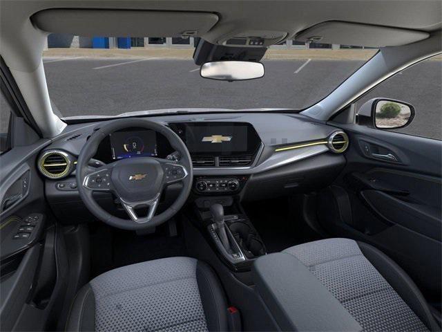 new 2025 Chevrolet Trax car, priced at $24,985