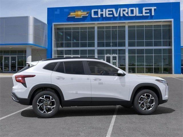 new 2025 Chevrolet Trax car, priced at $24,985