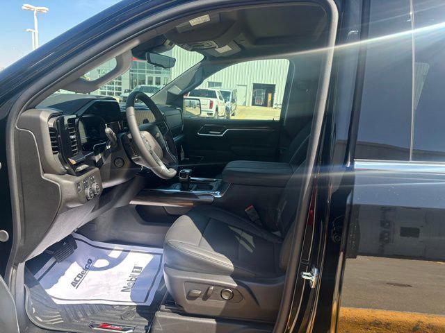 new 2025 Chevrolet Silverado 1500 car, priced at $61,940