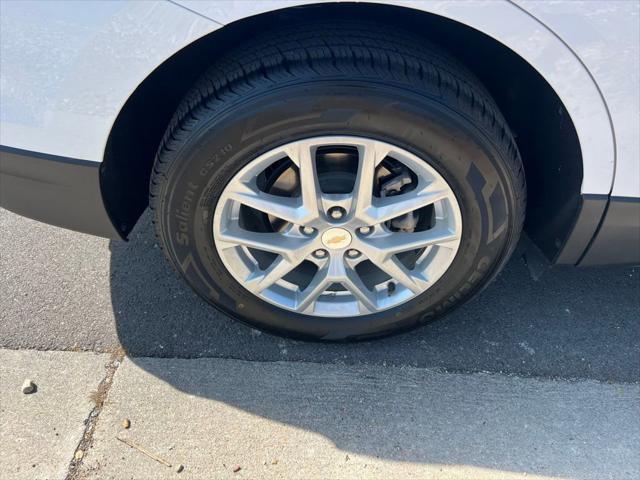used 2024 Chevrolet Equinox car, priced at $22,400