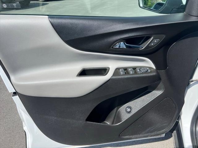 used 2024 Chevrolet Equinox car, priced at $22,400