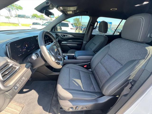 used 2025 Chevrolet Traverse car, priced at $41,500