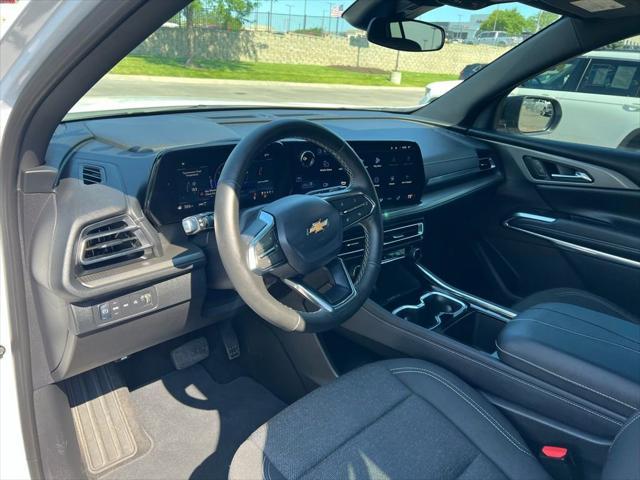 used 2025 Chevrolet Traverse car, priced at $41,500