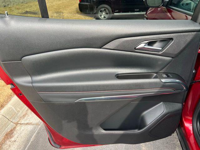 used 2024 Chevrolet Traverse car, priced at $52,000