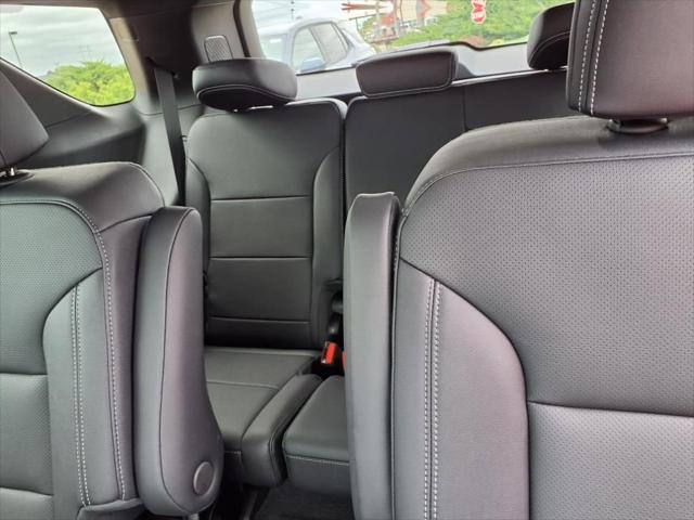 new 2025 Chevrolet Traverse car, priced at $53,389