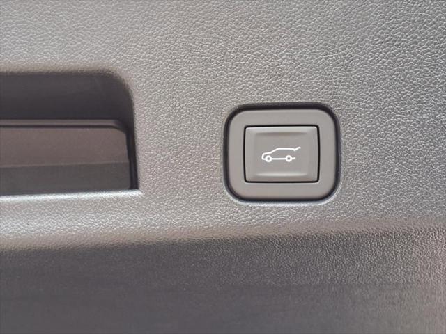 new 2025 Chevrolet Traverse car, priced at $53,389