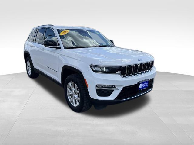 used 2023 Jeep Grand Cherokee car, priced at $33,500