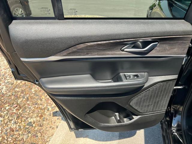 used 2023 Jeep Grand Cherokee car, priced at $32,750