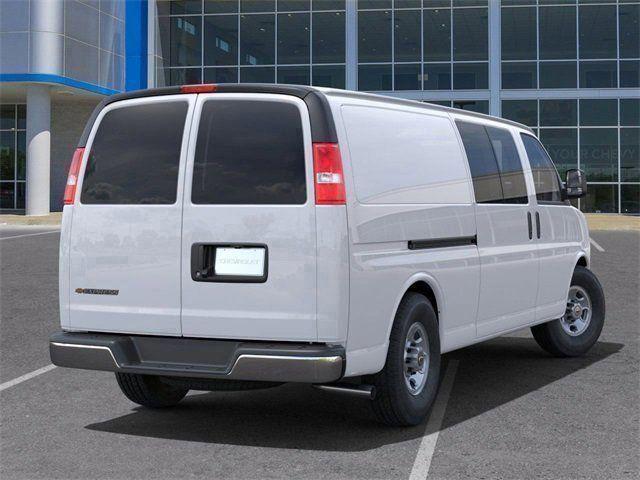 new 2025 Chevrolet Express 3500 car