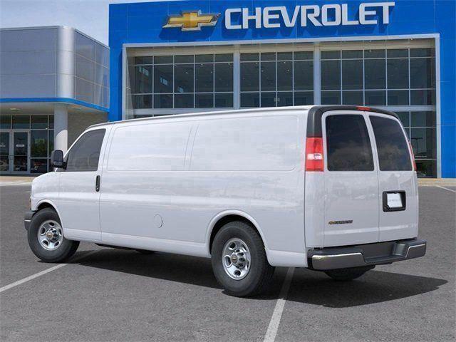 new 2025 Chevrolet Express 3500 car