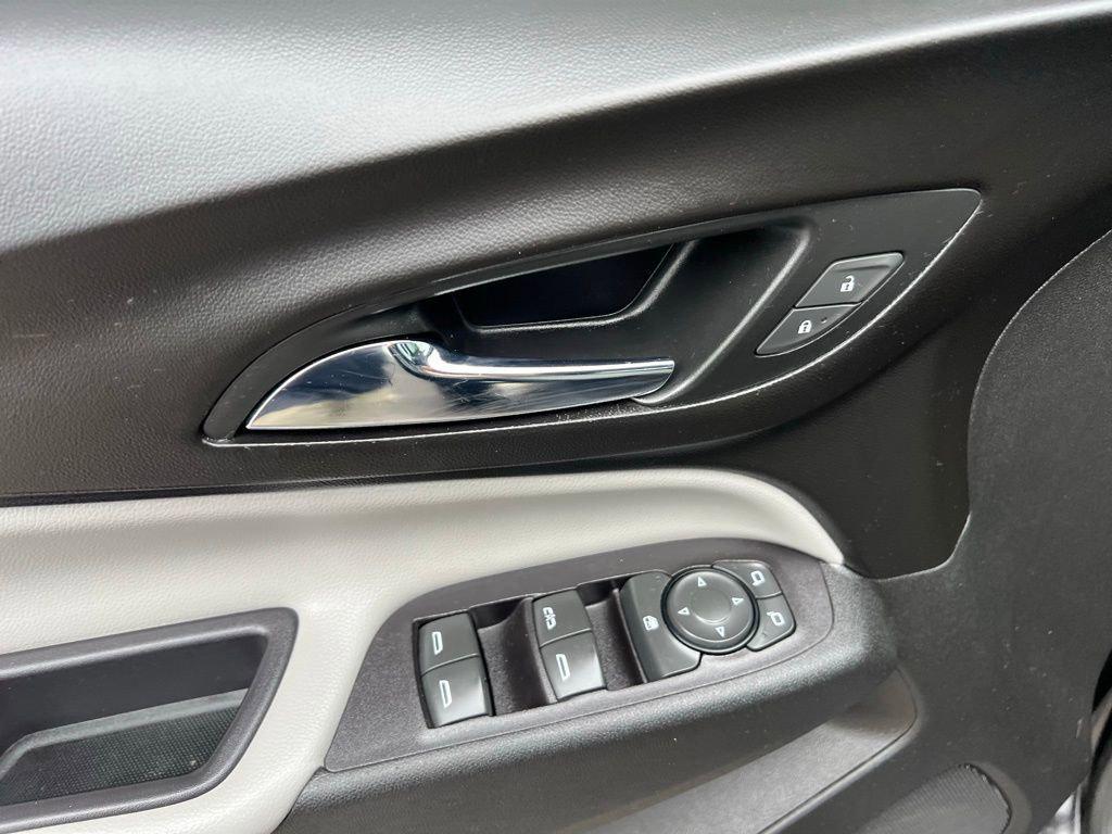 used 2018 Chevrolet Equinox car, priced at $16,250