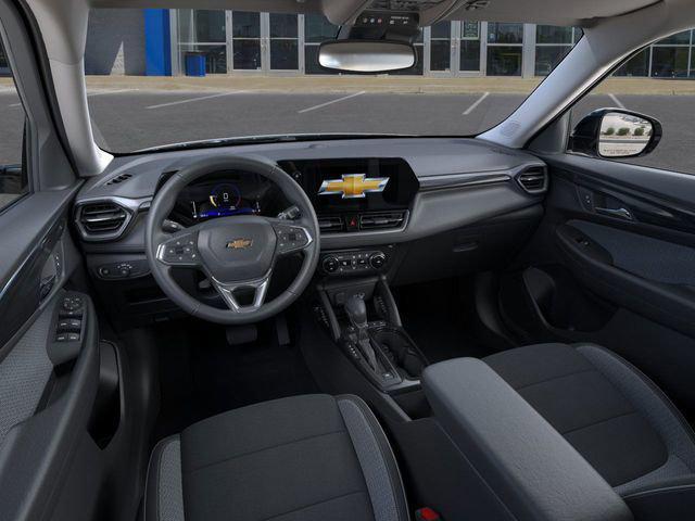 new 2025 Chevrolet TrailBlazer car, priced at $27,995