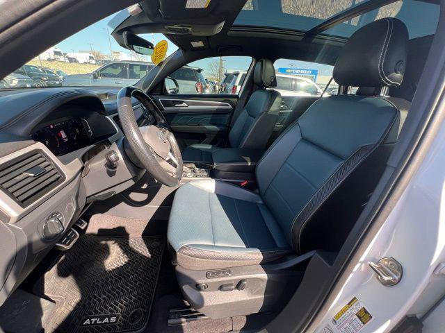 used 2021 Volkswagen Atlas Cross Sport car, priced at $22,500