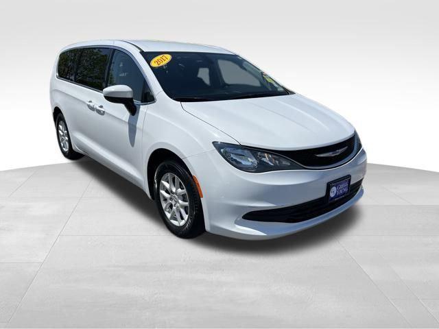 used 2017 Chrysler Pacifica car, priced at $20,000