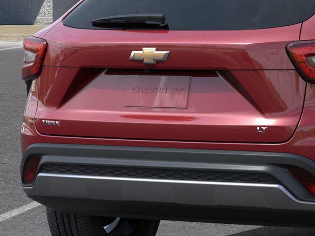 new 2025 Chevrolet Trax car, priced at $23,985