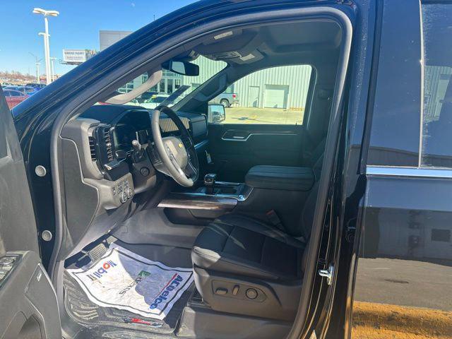 new 2025 Chevrolet Silverado 1500 car, priced at $58,428