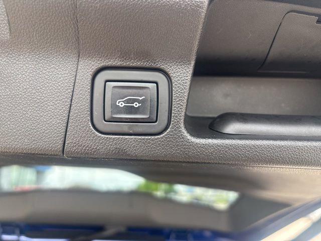 used 2023 GMC Acadia car, priced at $29,200