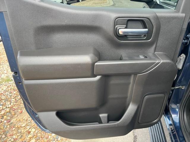 used 2022 Chevrolet Silverado 1500 car, priced at $35,400