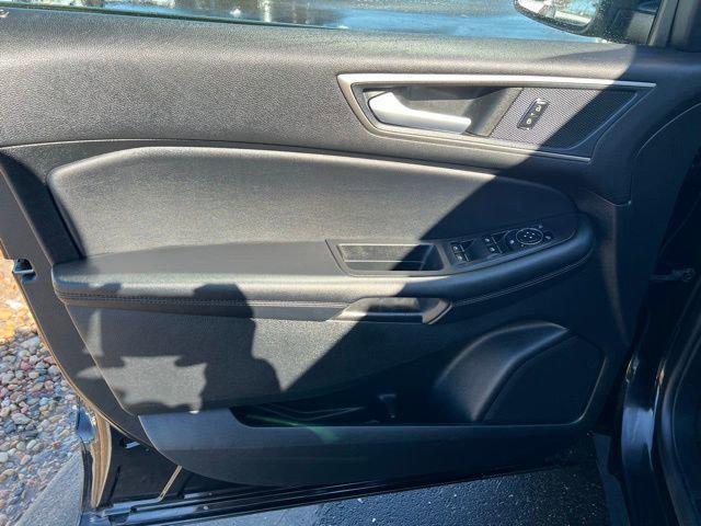 used 2023 Ford Edge car, priced at $26,000
