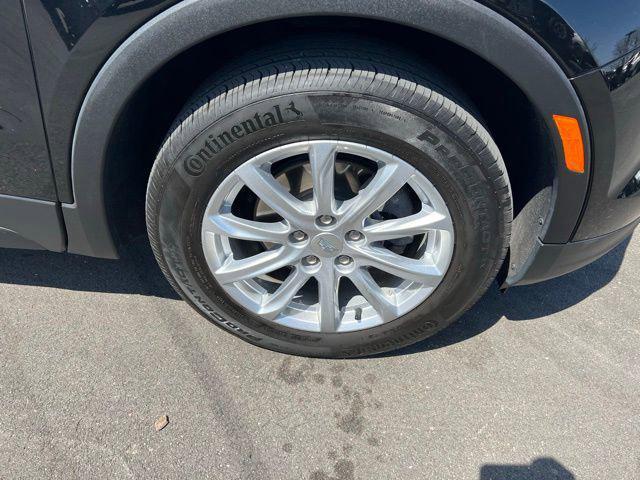 used 2022 Cadillac XT4 car, priced at $29,350