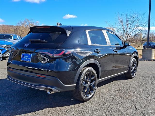 new 2025 Honda HR-V car, priced at $30,050