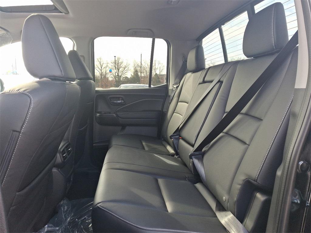 new 2025 Honda Ridgeline car, priced at $46,275
