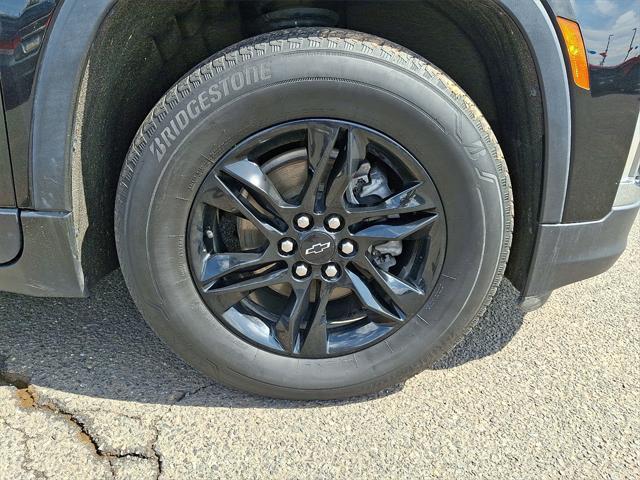 used 2022 Chevrolet Traverse car, priced at $21,995