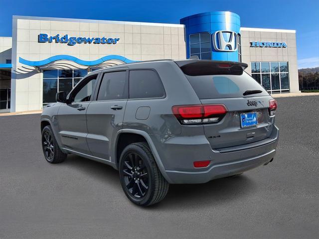 used 2022 Jeep Grand Cherokee car, priced at $28,195