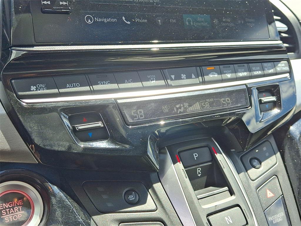 used 2025 Honda Odyssey car, priced at $43,595