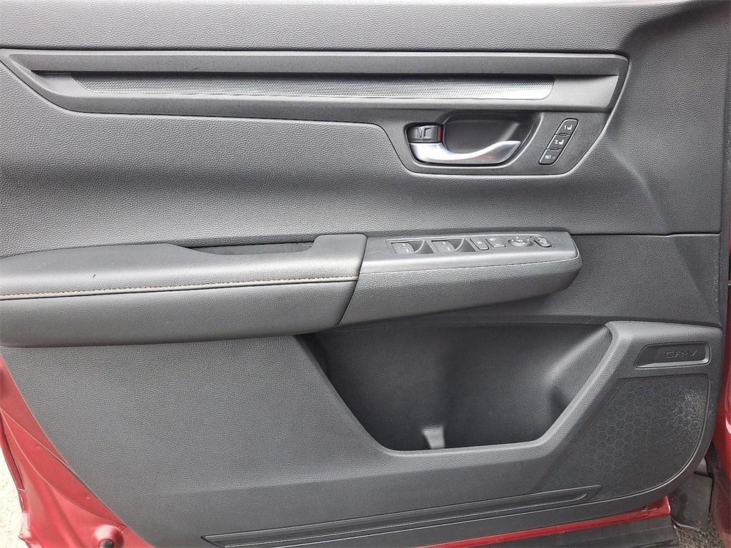 used 2025 Honda CR-V Hybrid car, priced at $33,195