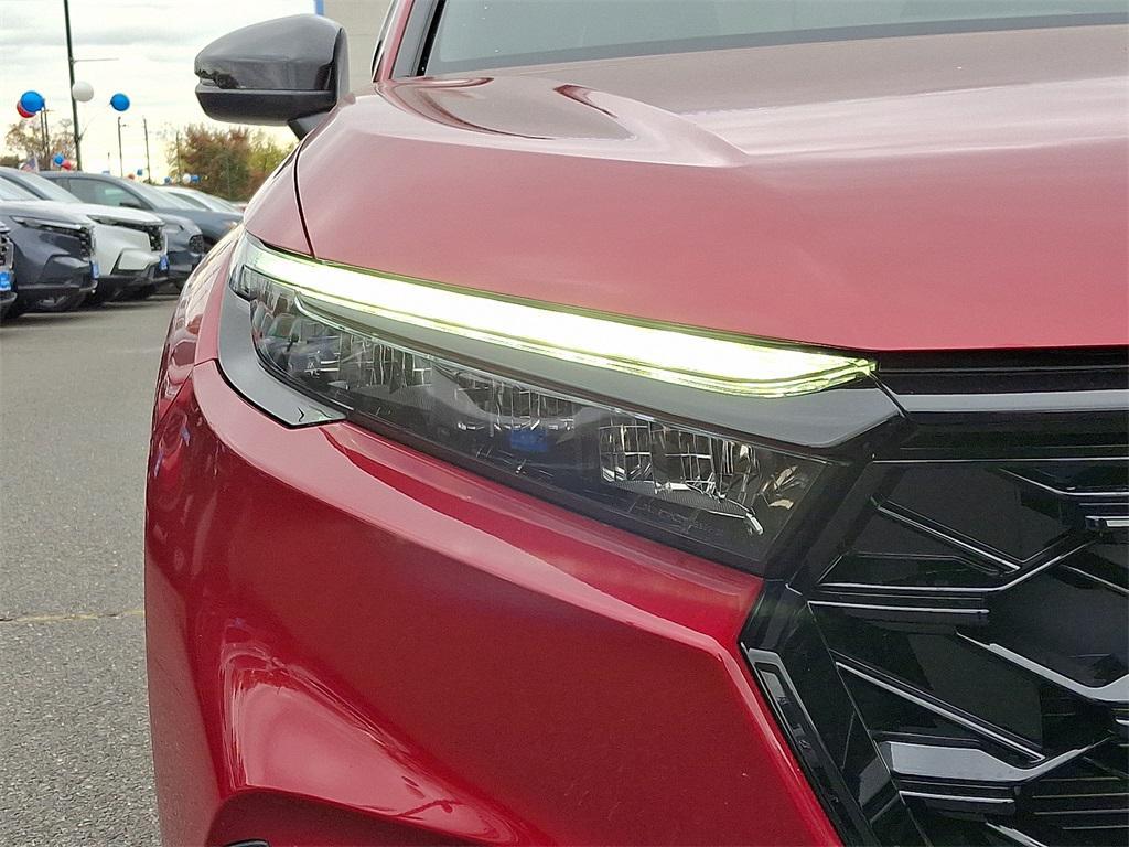 used 2025 Honda CR-V Hybrid car, priced at $33,195