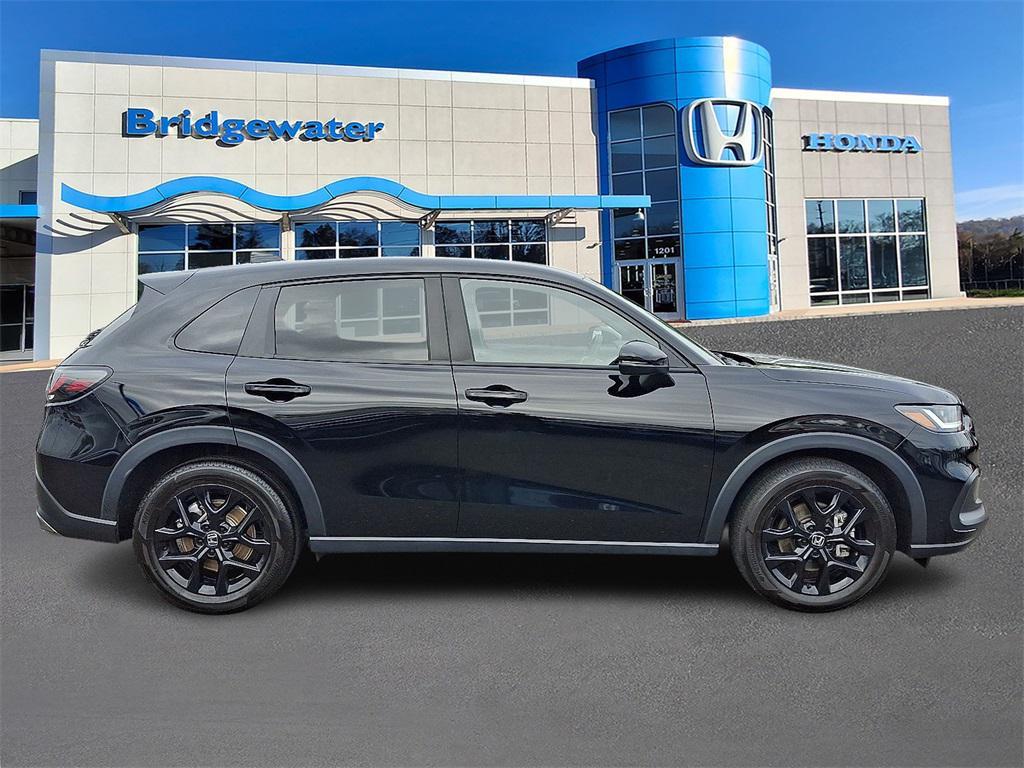 used 2025 Honda HR-V car, priced at $26,995