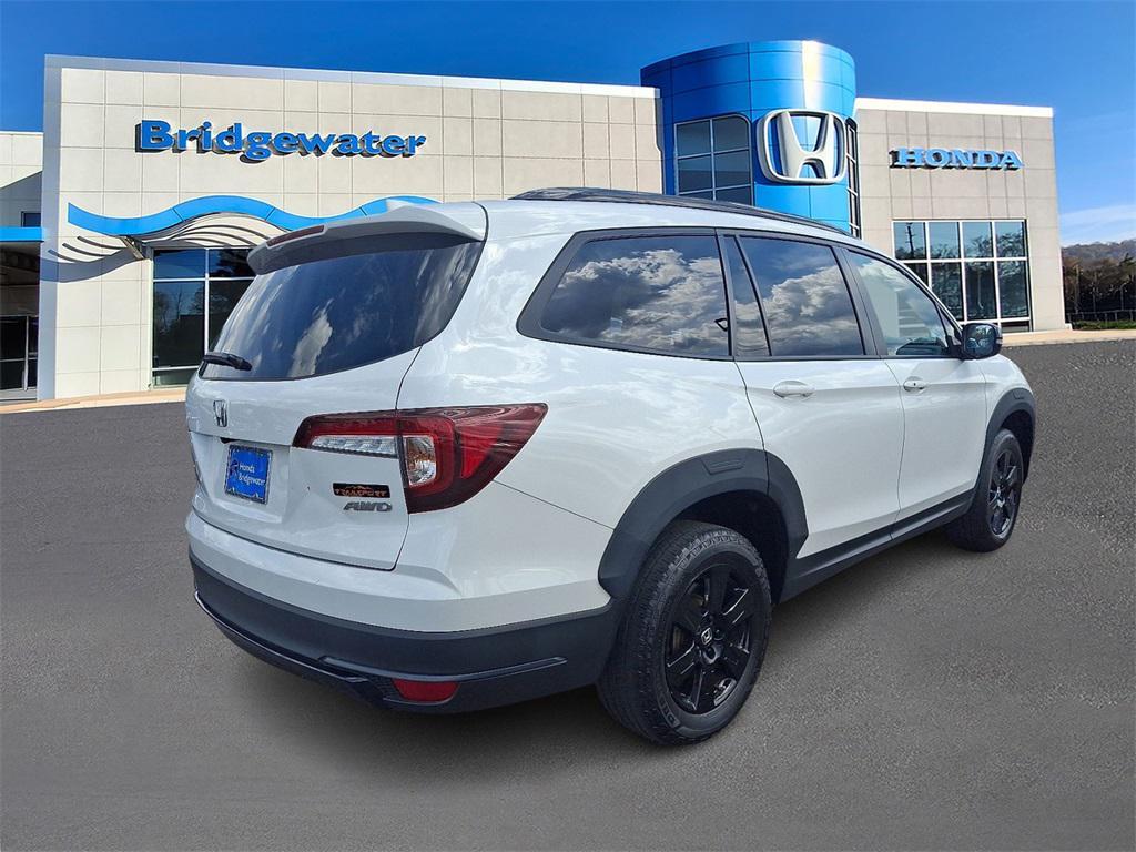 used 2022 Honda Pilot car, priced at $30,995