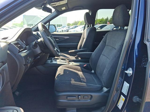 used 2022 Honda Pilot car, priced at $28,995