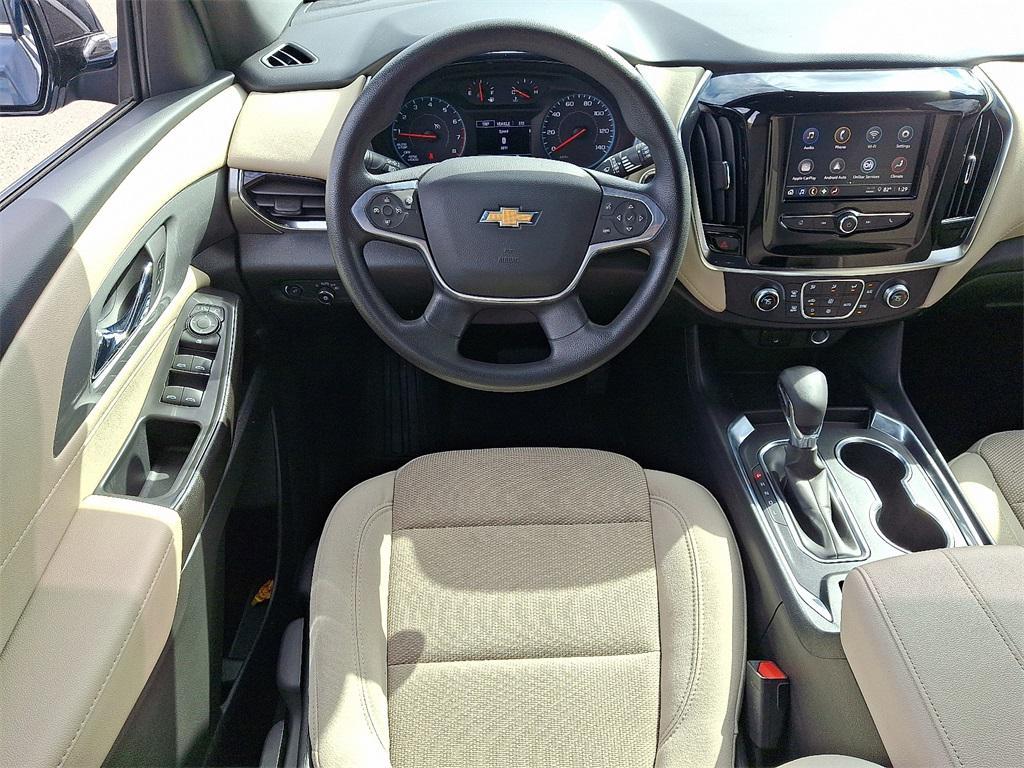 used 2022 Chevrolet Traverse car, priced at $22,995