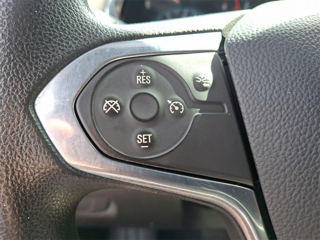 used 2022 Chevrolet Traverse car, priced at $22,995