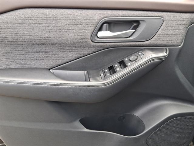 used 2021 Nissan Rogue car, priced at $22,395