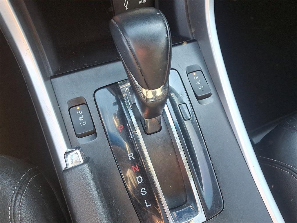 used 2013 Honda Accord car, priced at $11,995