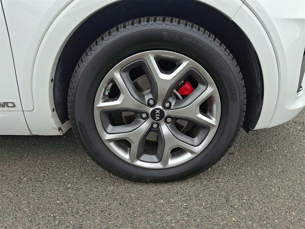 used 2019 Kia Sorento car, priced at $20,995