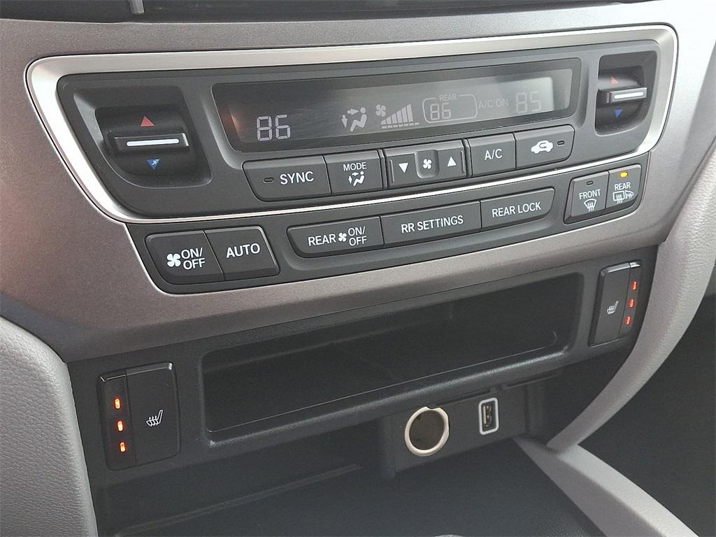 used 2020 Honda Pilot car, priced at $17,495