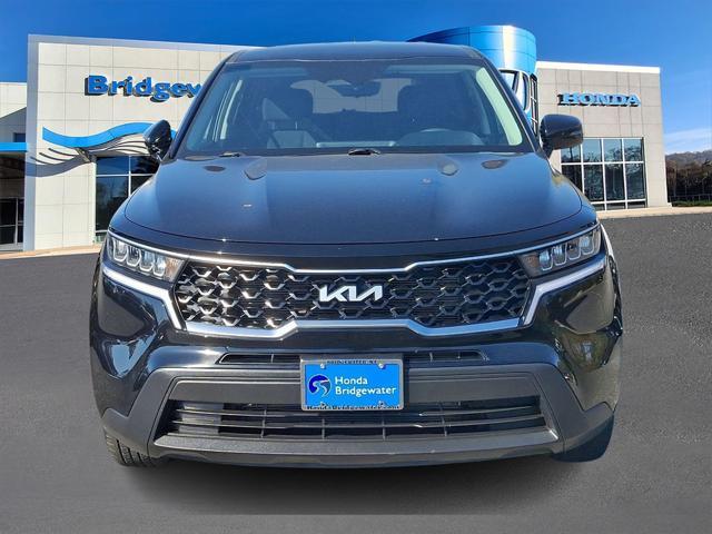 used 2022 Kia Sorento car, priced at $24,119