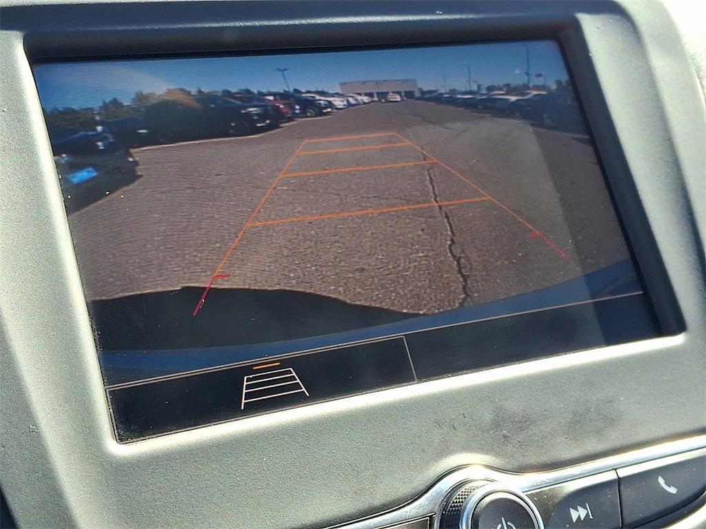 used 2022 Chevrolet Equinox car, priced at $17,995