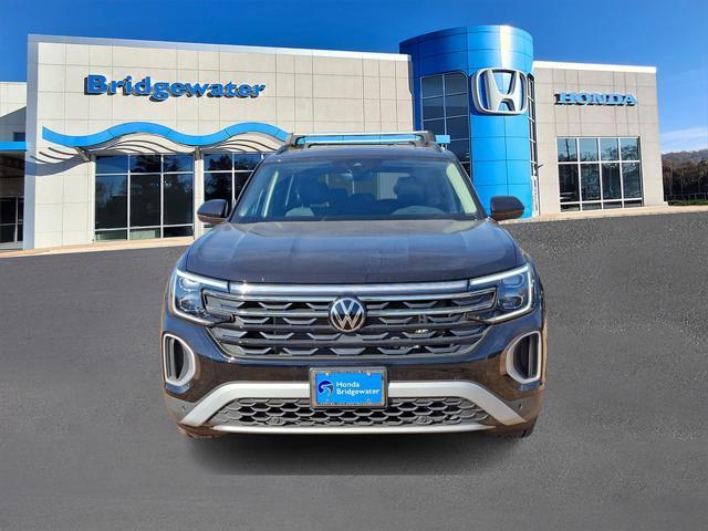 used 2024 Volkswagen Atlas car, priced at $38,975