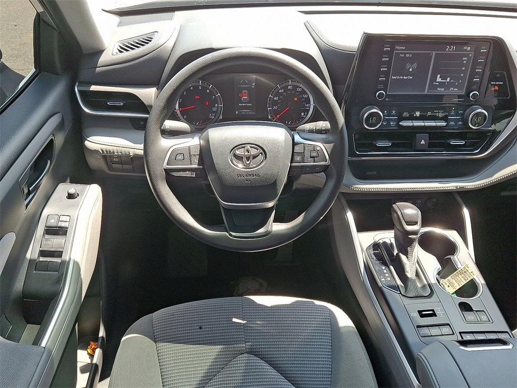 used 2022 Toyota Highlander car, priced at $23,795