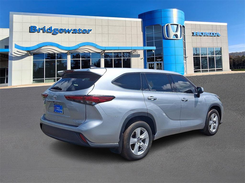 used 2022 Toyota Highlander car, priced at $23,795