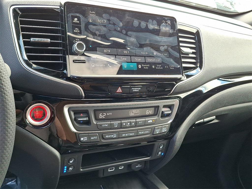 new 2025 Honda Ridgeline car, priced at $48,655